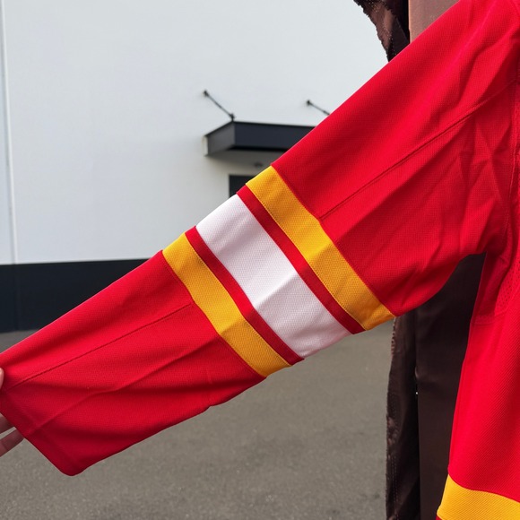 Adidas Men's Size 54 XL Calgary Flames Aeroready Red Home Jersey - Picture 6 of 12